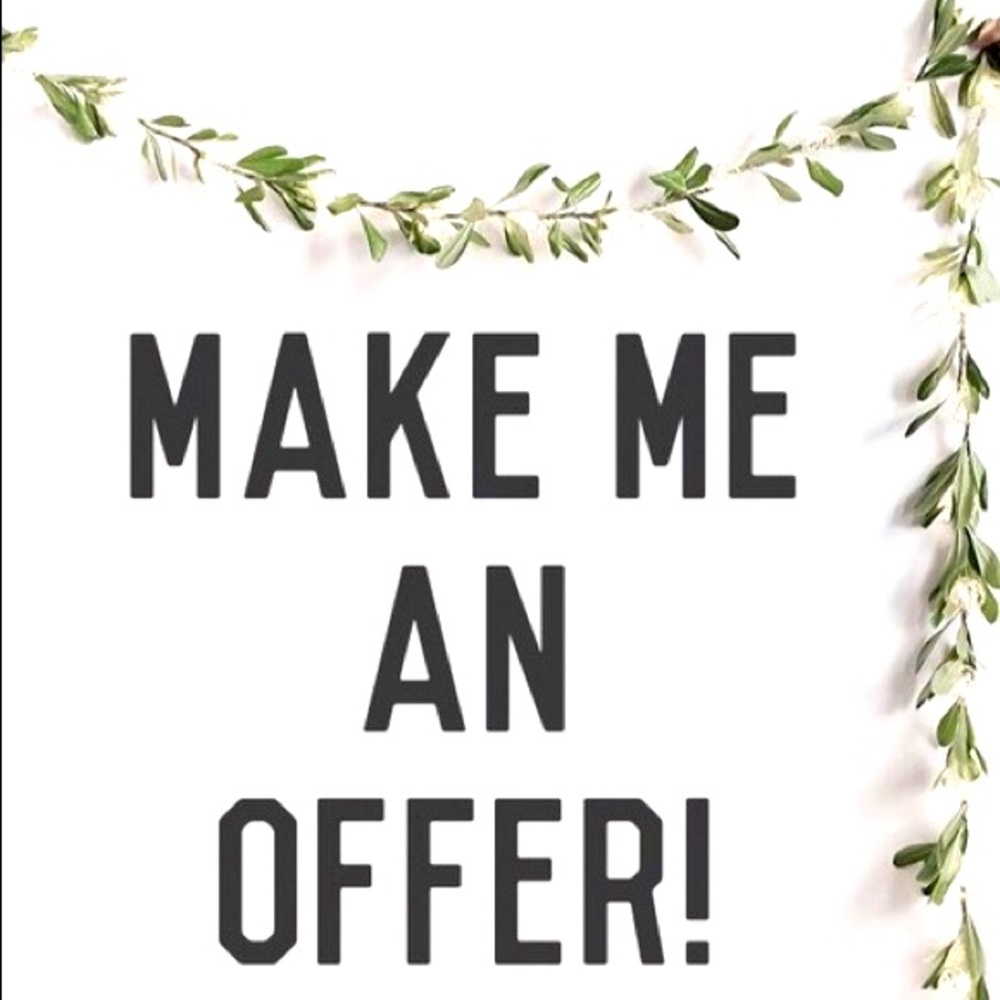 🖤✨•All Offers Welcomed•✨🖤